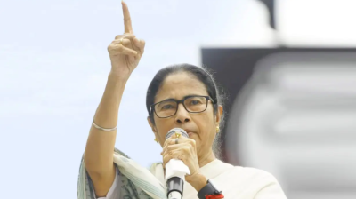 আমি পদত্যাগ করবো না : মমতা