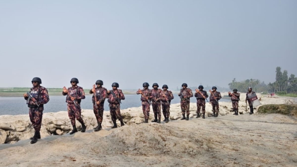 কুড়িগ্রাম সীমান্তে সর্বোচ্চ নিরাপত্তায় বিজিবি’র সতর্কতা