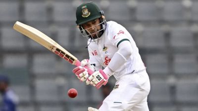 মমিনুলকে ছাড়িয়ে এককভাবে সর্বোচ্চ শতকের মালিক মুশফিক