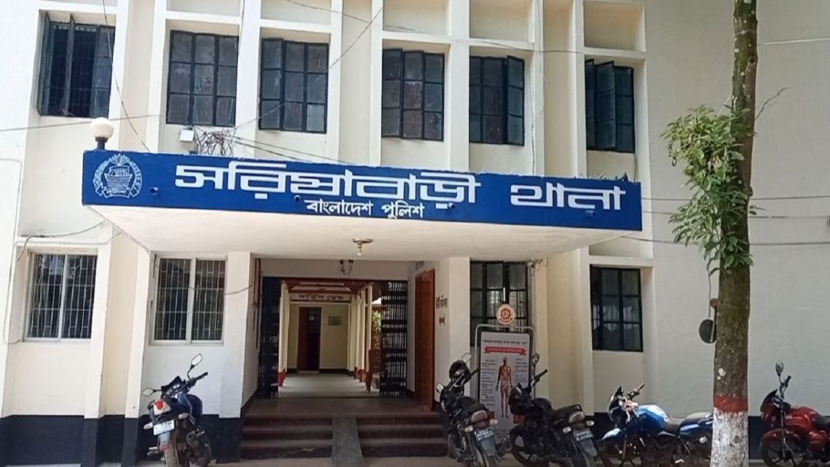 পরকীয়ার সন্দেহে ৪ সন্তানের জনককে রশি দিয়ে বেঁধে নির্যাতন, ১৬ ঘণ্টা পর উদ্ধার করল পুলিশ