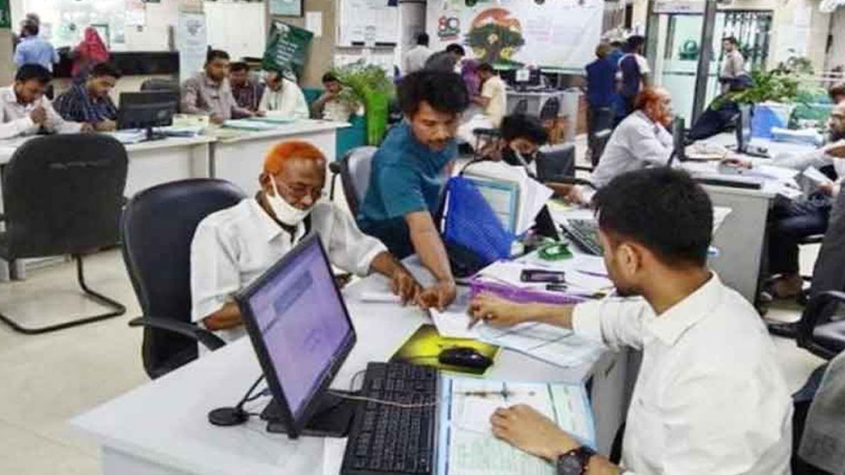 আজ শেষ কর্মদিবস, কাল থেকে টানা ৭ দিন ঈদের ছুটি