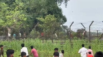 সীমান্তে বাংলাদেশিদের ধাওয়ায় পালাল ভারতীয়রা