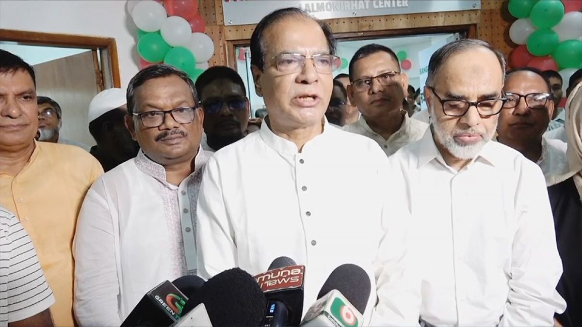 স্বাস্থ্যসেবা মানুষের দোরগোড়ায় পৌঁছে দিতে বাজেটে সর্বোচ্চ বরাদ্দ: ত্রাণমন্ত্রী