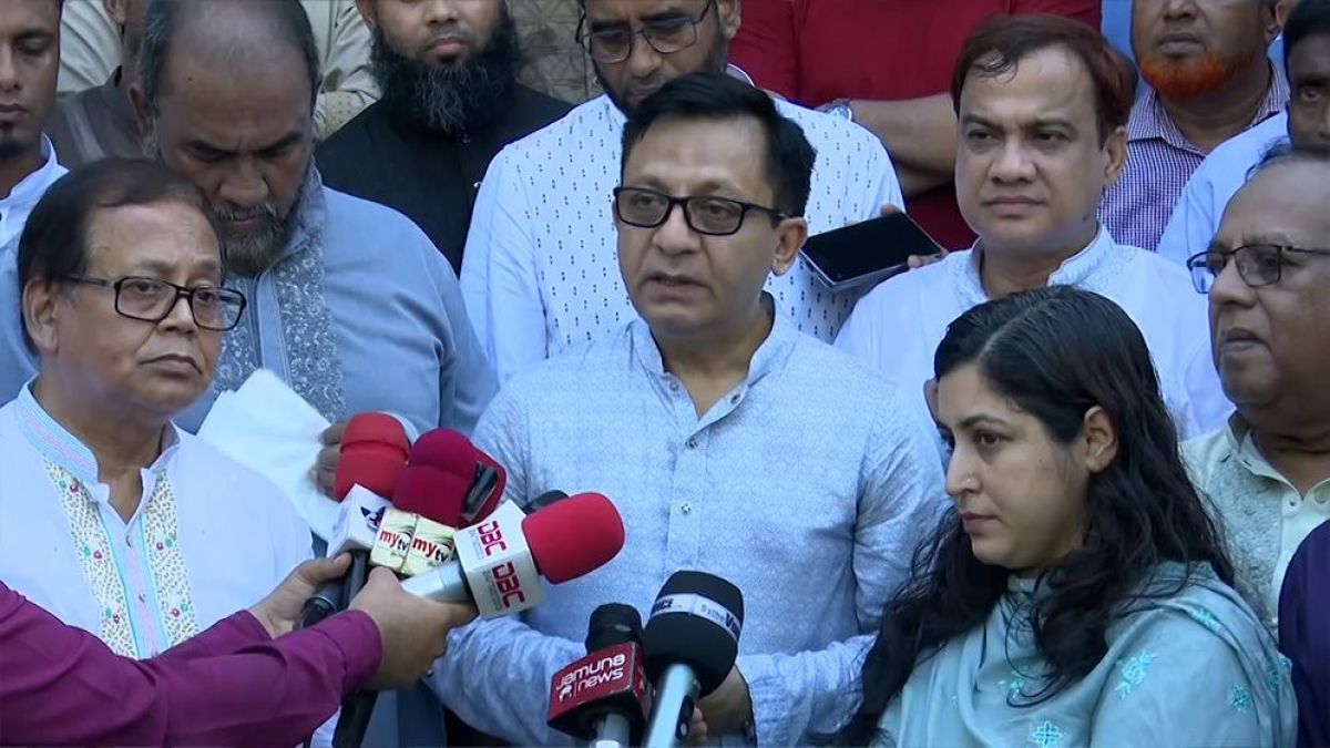 যুদ্ধ পরিস্থিতির উন্নতি হলে বৈশ্বিক বাজার আবারও চাঙ্গা হবে: বাণিজ্যমন্ত্রী